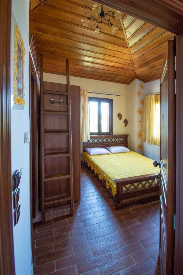 Traditional Guesthouse 4 Epoches Zagora Esterno foto